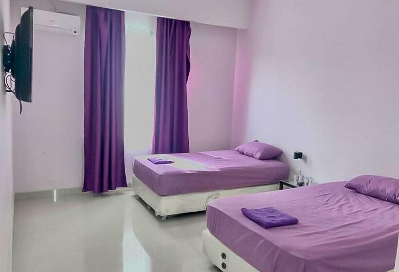 Номер Стандарт, Tiara Guest House Samarinda Redpartner