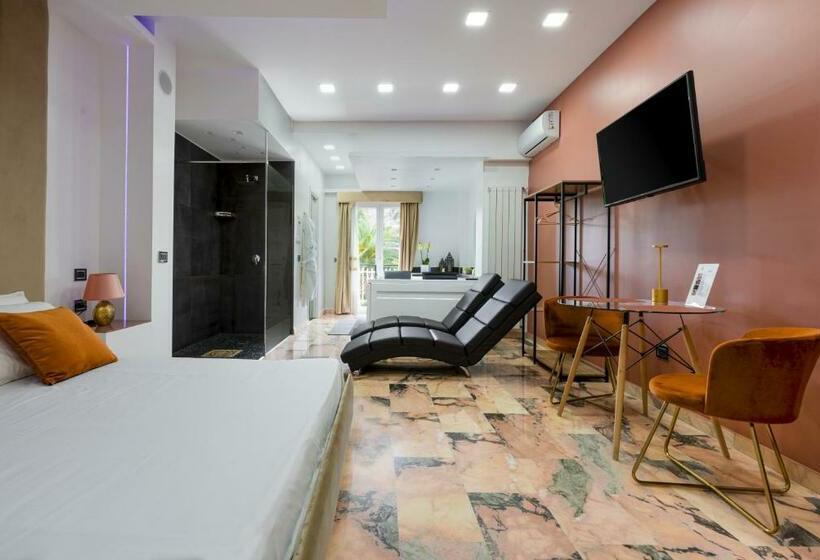Номер Стандарт с Гидромассажем, Ibisco Suites