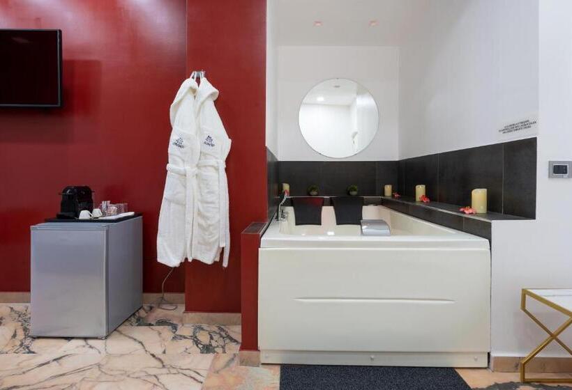 Номер Стандарт с Гидромассажем, Ibisco Suites