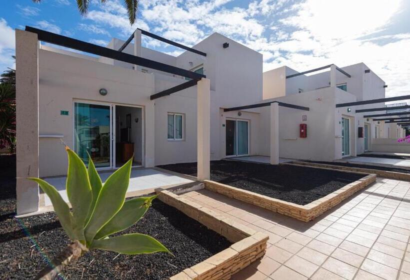 Апартаменты 1 Спальня, Homeforguest Apartamento 13 Con Terraza Y Piscina En Corralejo