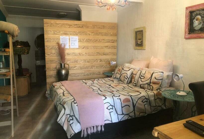 스탠다드 룸 가든 전망, Karoozin Village