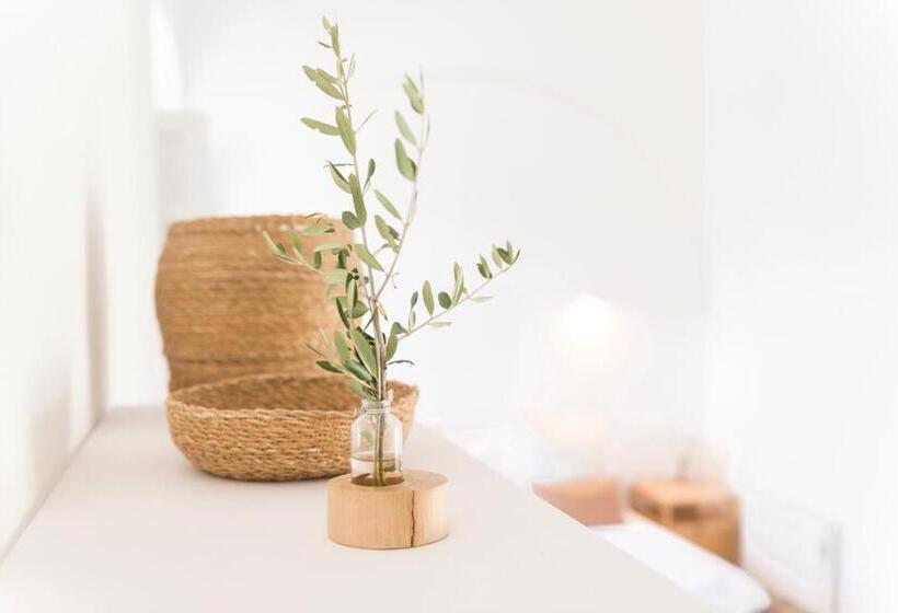Полулюкс с Балконом, Casa Boutique Encalada
