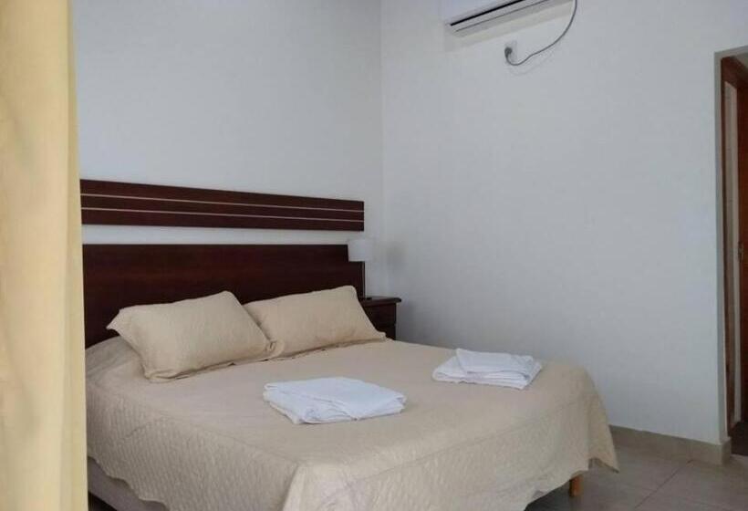اتاق استاندارد یک نفره, Gran Hotel Curuzu Cuatia