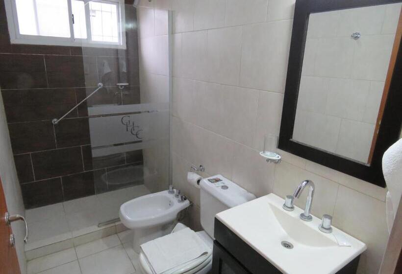 اتاق استاندارد سه نفره, Gran Hotel Curuzu Cuatia