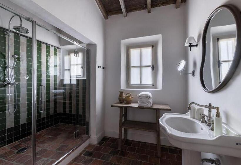 Четырехместный Номер Стандарт, Les Petites Maisons   Hameau Des Baux