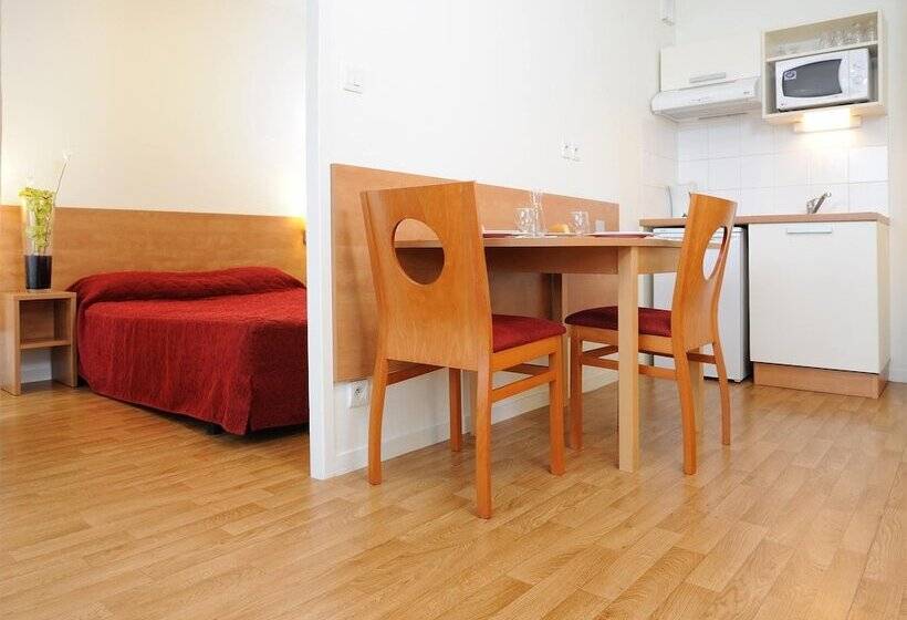 Студия Стандарт, Séjours & Affaires Rennes Villa Camilla