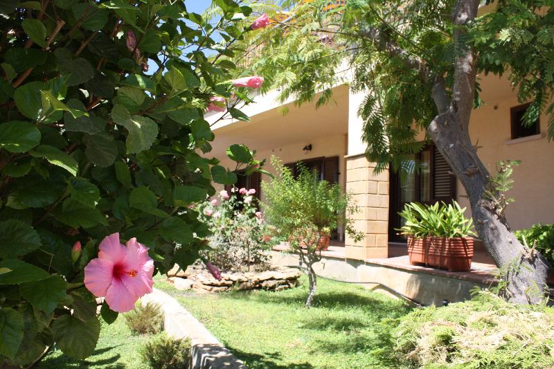 Номер Стандарт Трехместный, Triscinamare Hotel Residence
