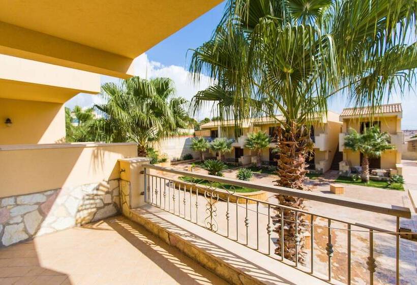 Апартаменты 1 Спальня, Triscinamare Hotel Residence