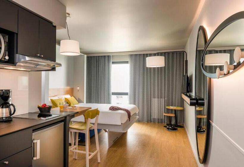 Студия Стандарт, Adagio Access Stuttgart Airport Messe