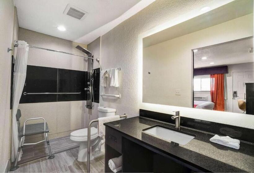 Стандартный Номер Кровать Кинг, Motel 6 Bellville, Oh