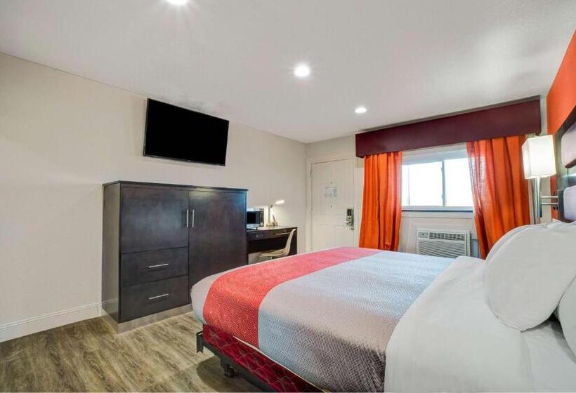 Стандартный Номер Кровать Кинг, Motel 6 Bellville, Oh
