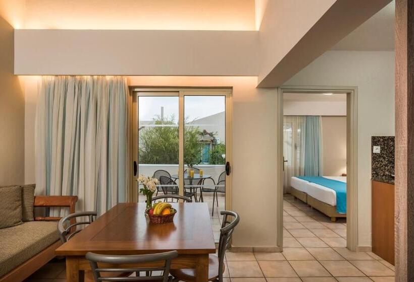 Люкс, Elotis Suites