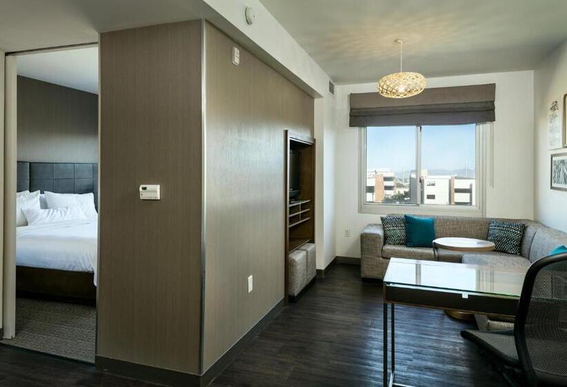 Люкс Кровать Кинг, Element Las Vegas Summerlin