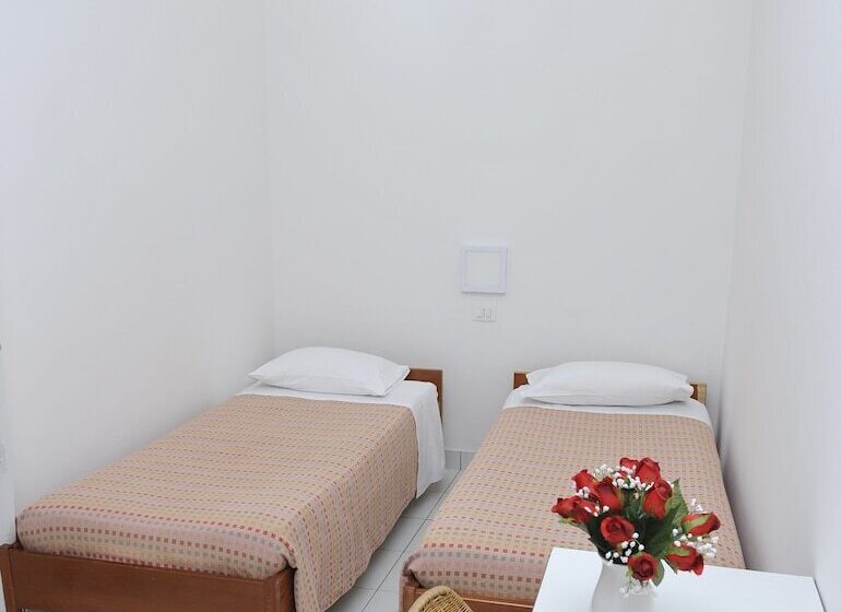 Апартаменты 2 Спальни, La Serra Resort   Italy Village