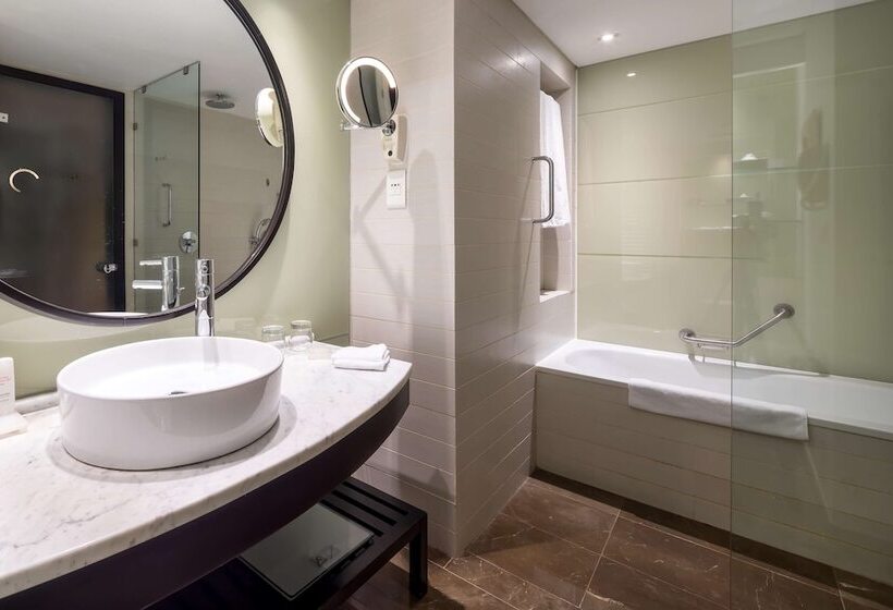 Люкс, Radisson Blu Hotel Bucharest