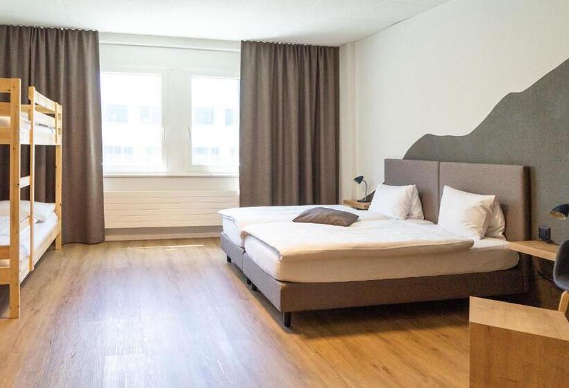Четырехместный Номер Стандарт, Tailormade Hotel Stans Süd