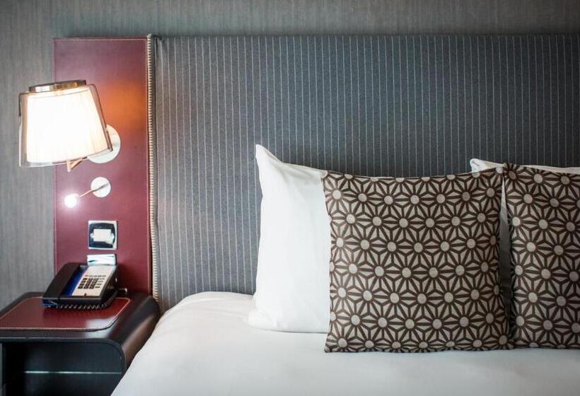 带城市景观的高级房间, Radisson Blu Hotel, Cardiff