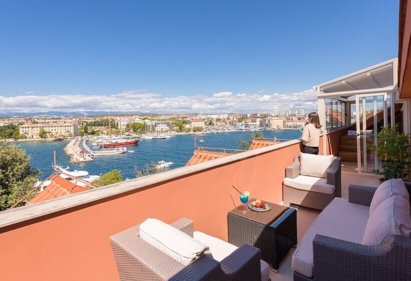 سوییت لوکس, Bastion Heritage Hotel   Relais & Châteaux