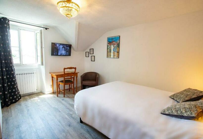 Номер Стандарт, Hostellerie Du Parc