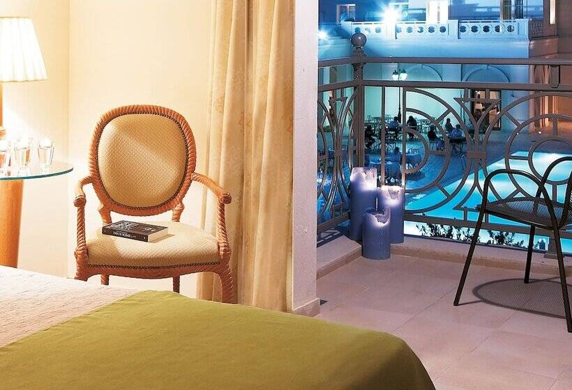 Бунгало с видом на бассейн, Grecotel Larissa Imperial