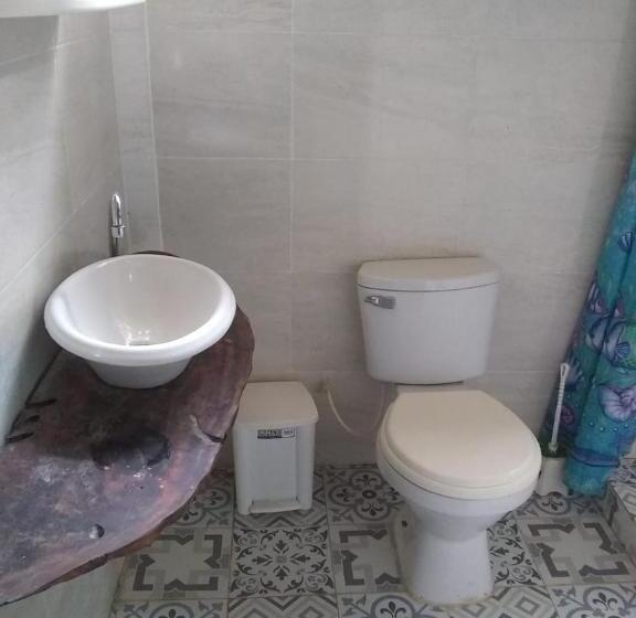 غرفة قياسية, Jui Chi Mama