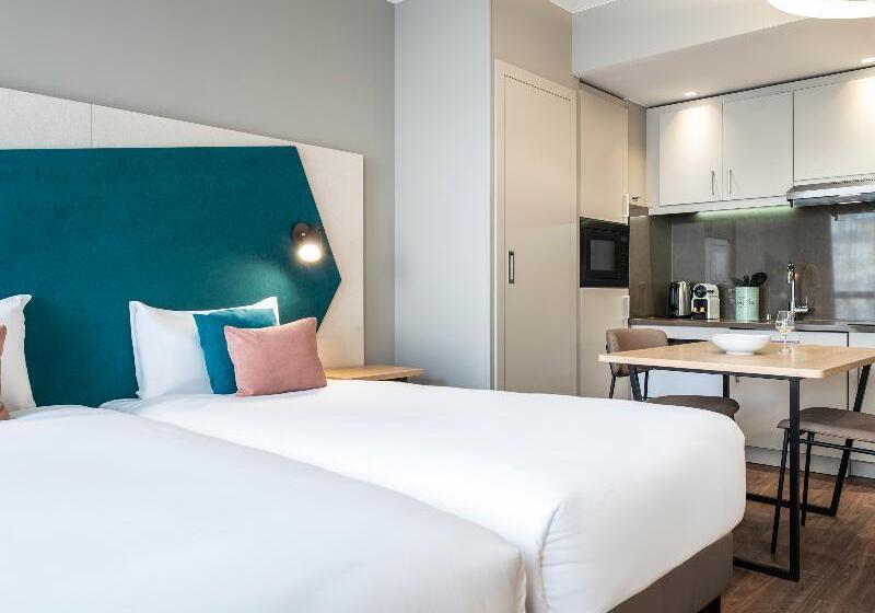 Студия Стандарт, Aparthotel Adagio Paris Suresnes Longchamp