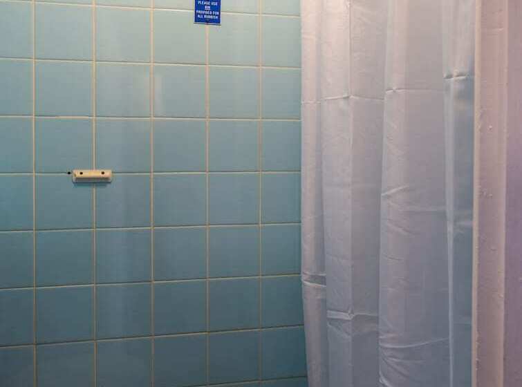 Quarto Estandar Individual, Aquarius