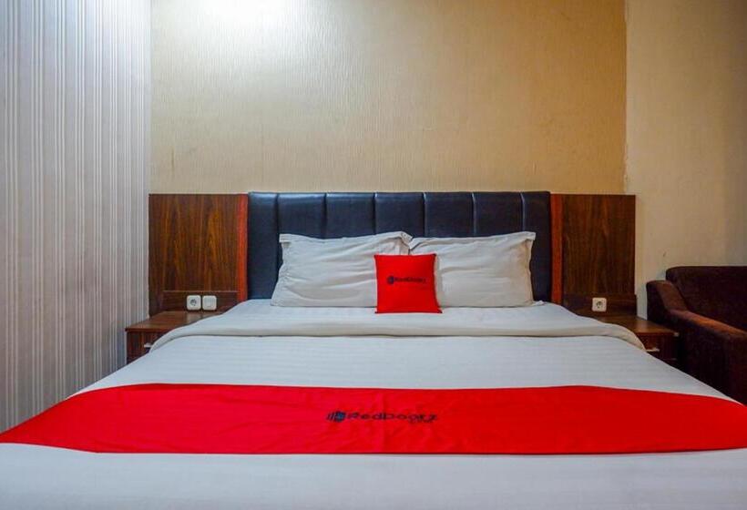 スタンダードルーム, Reddoorz Plus @ Grand Pacifik Hotel Makassar
