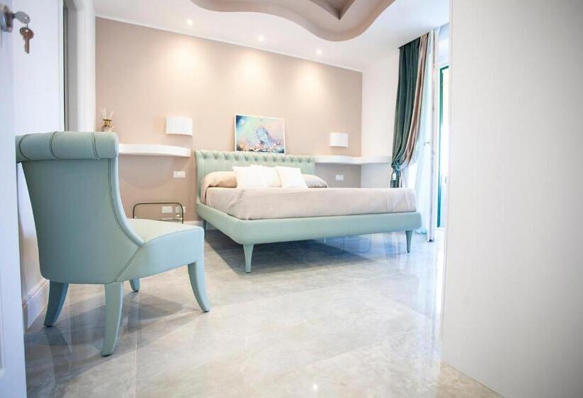 스탠다드 룸, Cavalieri D Oro Luxury House
