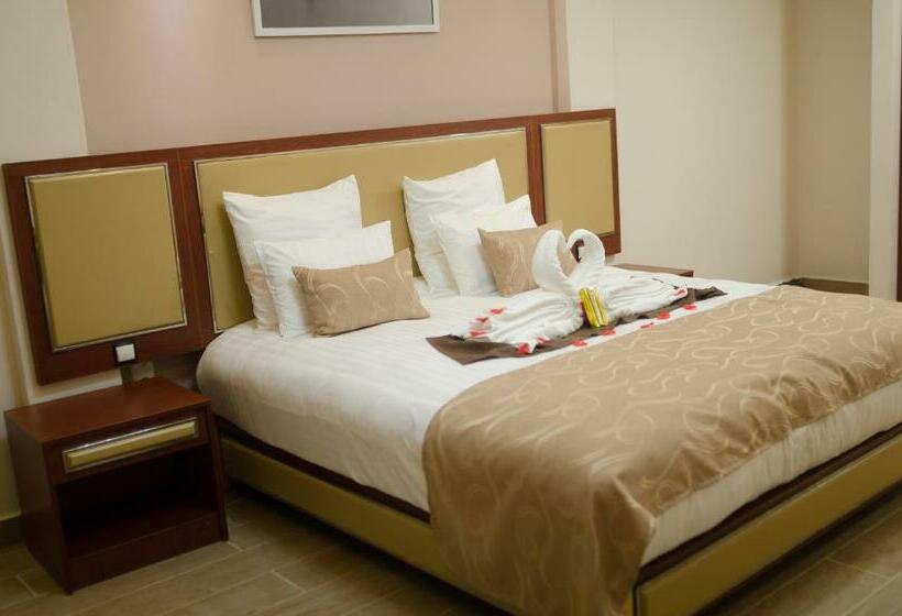 اتاق استاندارد, Hôtel Menabe L