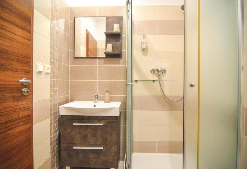 Апартаменты 1 Спальня, Residence Malva