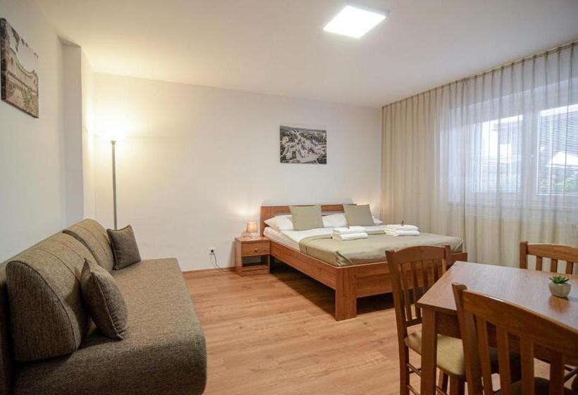 Апартаменты 1 Спальня с Террасой, Residence Malva