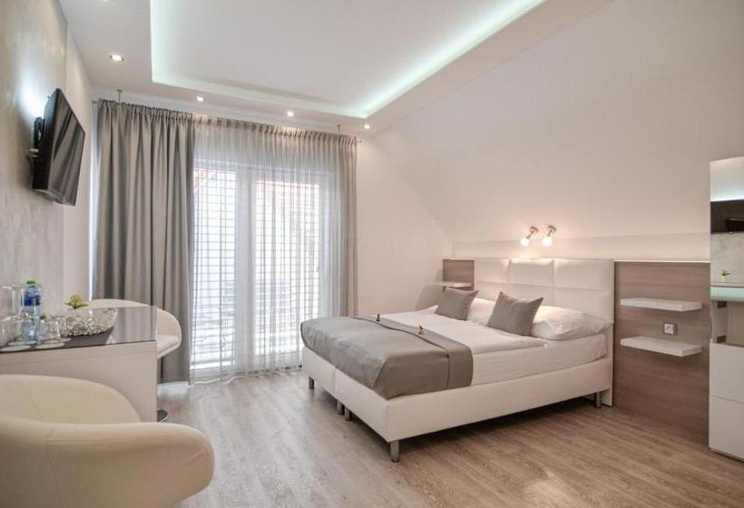 Номер Deluxe с Балконом, Residence Malva