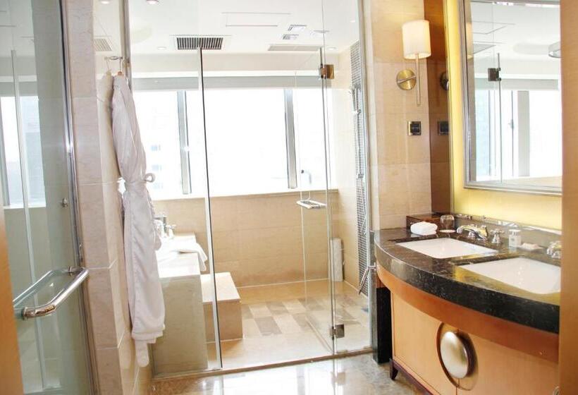 سوییت سوپریور, Radegast Hotel Cbd Beijing