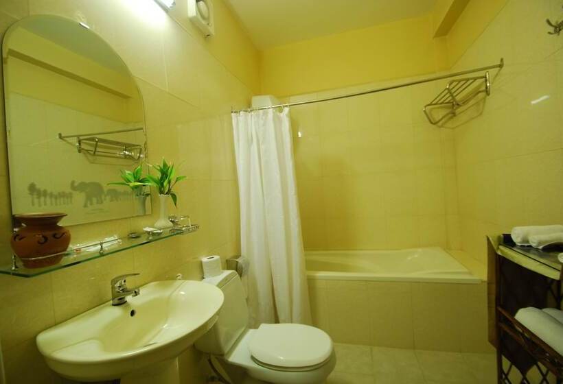 Family Suite, Shining Angkor Boutique