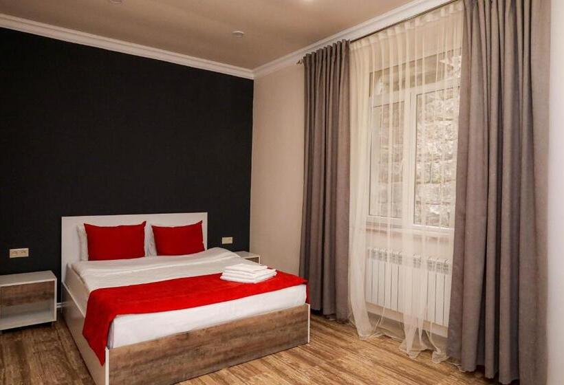 Семейный Номер, Getap Resort Arzni
