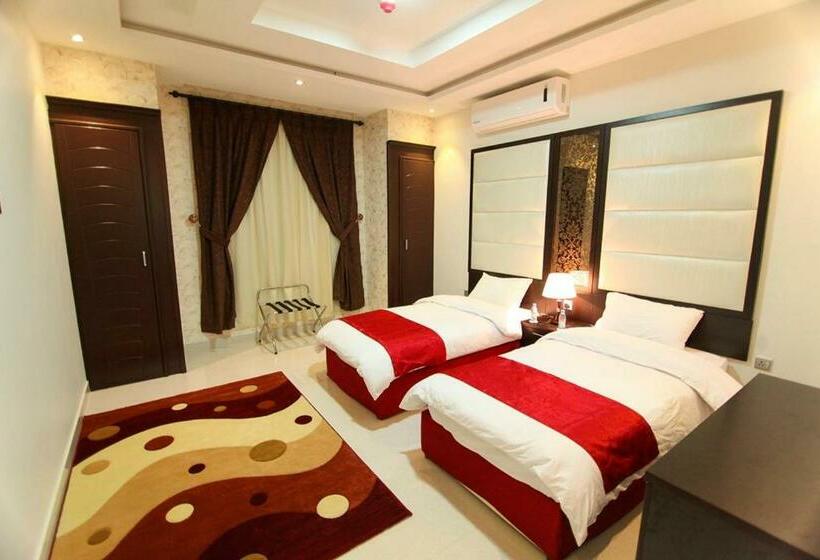 Люкс 2 Спальни, سكنا للشقق المخدومة