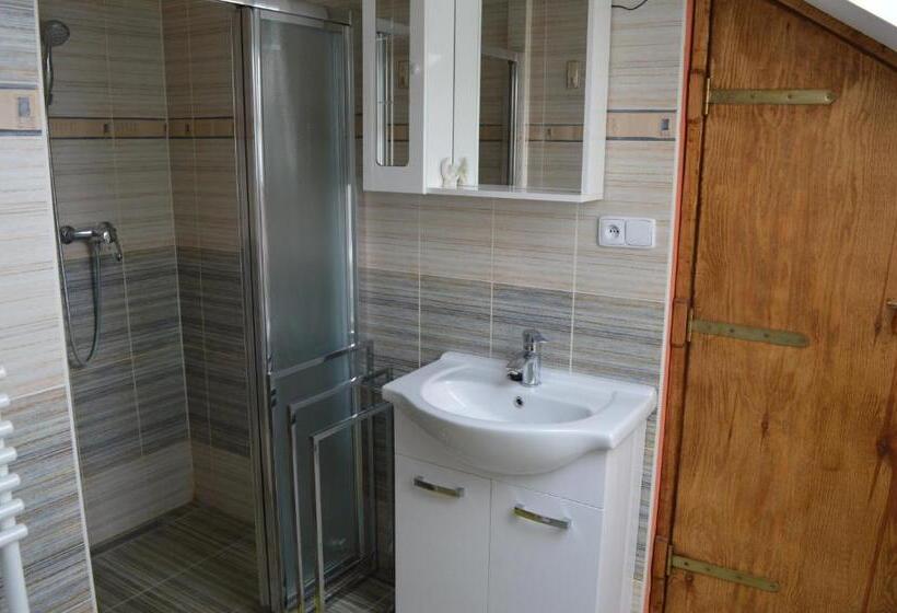 Люкс, Guest House Haklův Mlýn
