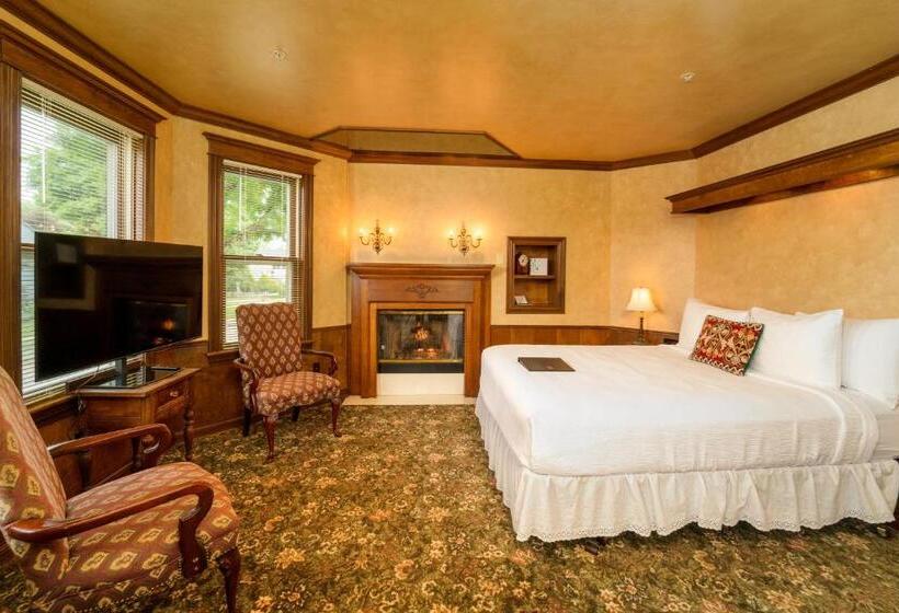 Люкс Повышенной Комфортности, Yelton Manor Bed And Breakfast