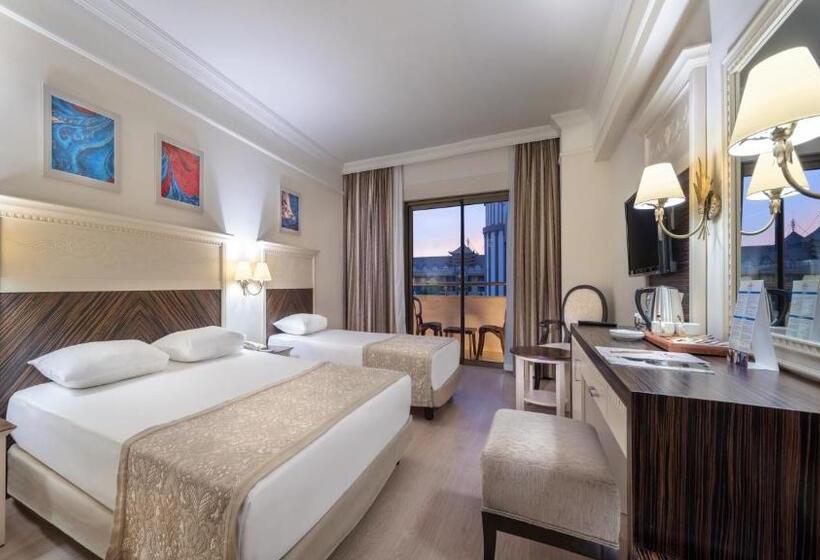 اتاق اساندارد با چشم‌انداز جانبی به دریا, Aydinbey King's Palace & Spa - Ultra All Inclusive