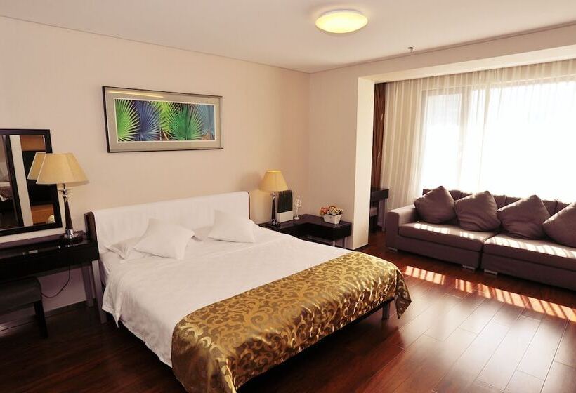 Family Suite, Qingdao Housing International