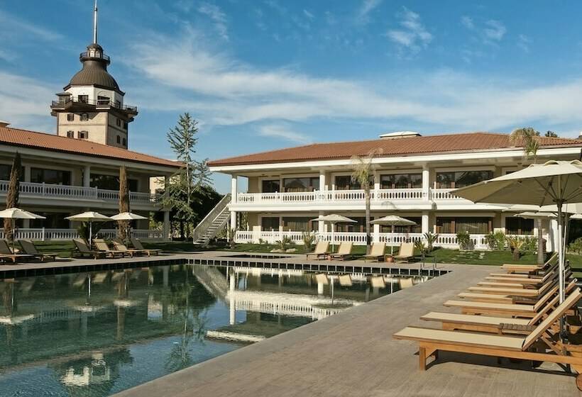 Дом 1 Спальня, Titanic Mardan Palace
