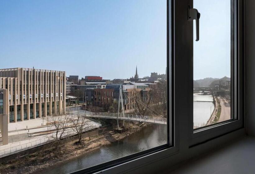 اتاق سوپریور با چشم‌انداز رودخانه, Radisson Blu Hotel, Durham