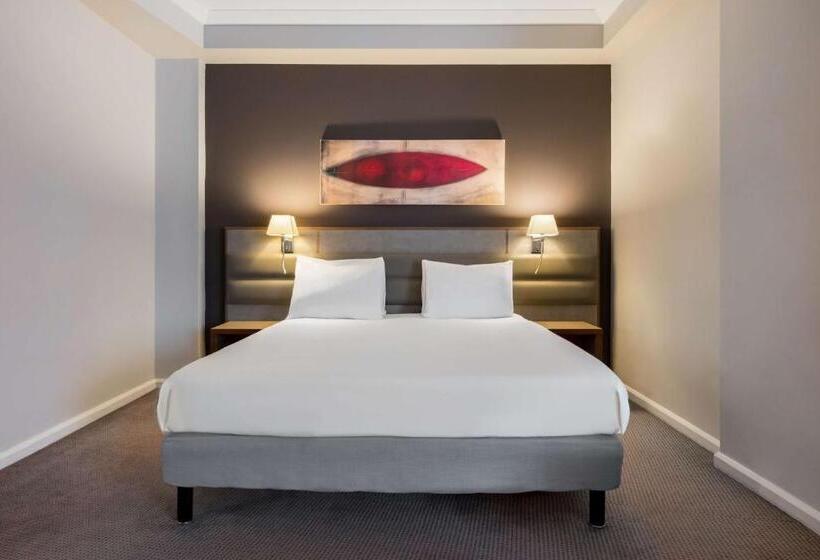 سوییت جونیور, Radisson Blu Hotel, Durham