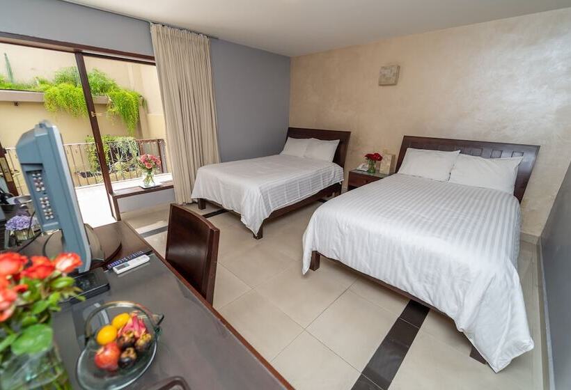 Номер Стандарт 2 Двуспальные Кровати, Casa De Las Flores