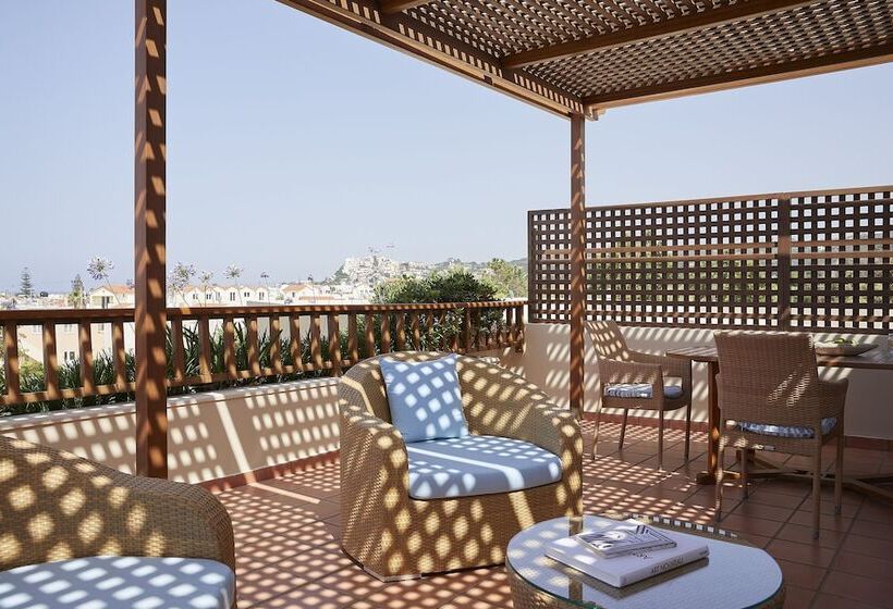 Президентский Люкс, Minoa Palace Resort