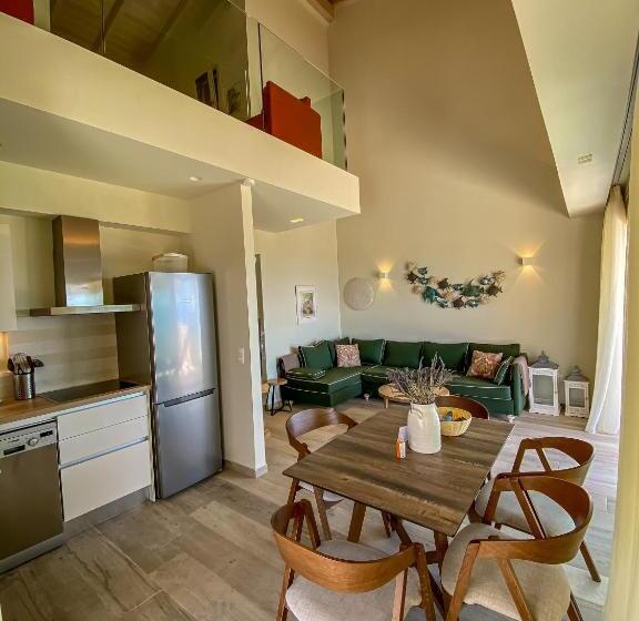 Вилла с 1 спальней и бассейном, La Riviera Barbati Seaside Apartments & Villas