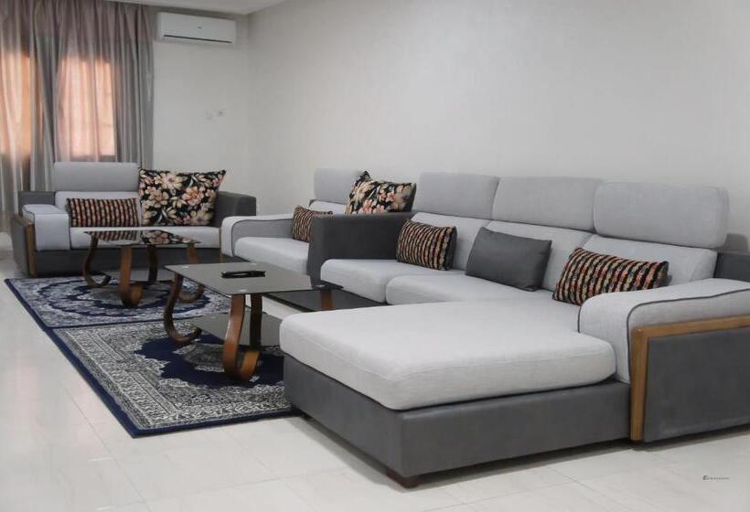 Люкс 3 Спальни, Valencia Hôtel & Appartements
