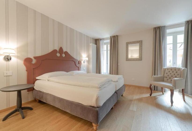 اتاق لوکس با چشم‌انداز باغ, Antico Borgo B&b