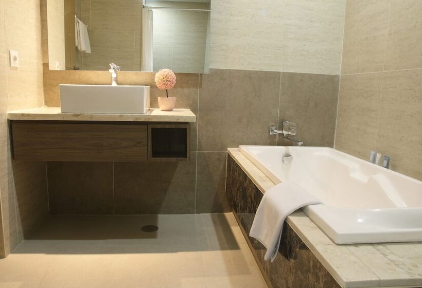 آپارتمان مدیریتی 2 خوابه, Graha Makara Suite Hotel & Residence